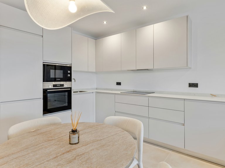 Apartment for Sale  in Marbella, Malaga 11