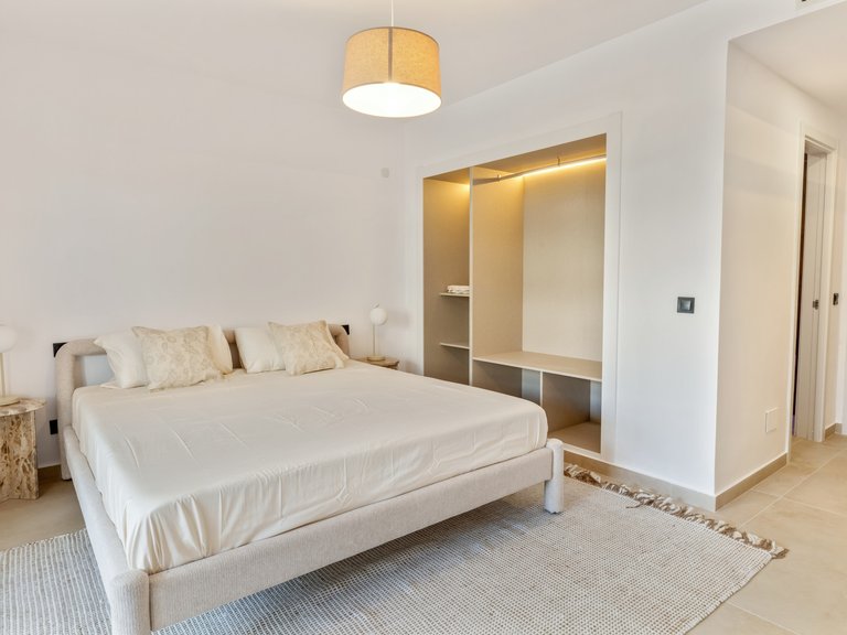 Apartment for Sale  in Marbella, Malaga 29