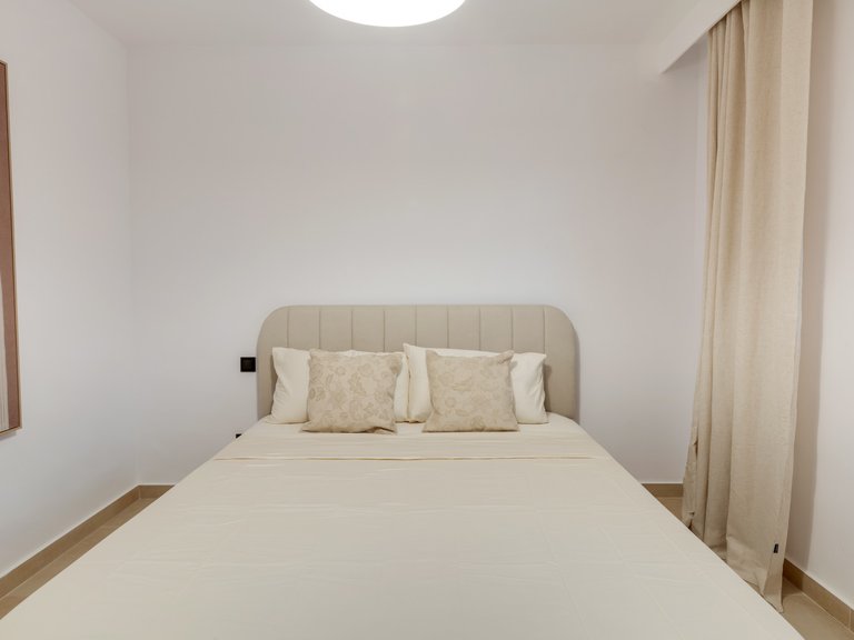 Apartment for Sale  in Marbella, Malaga 18