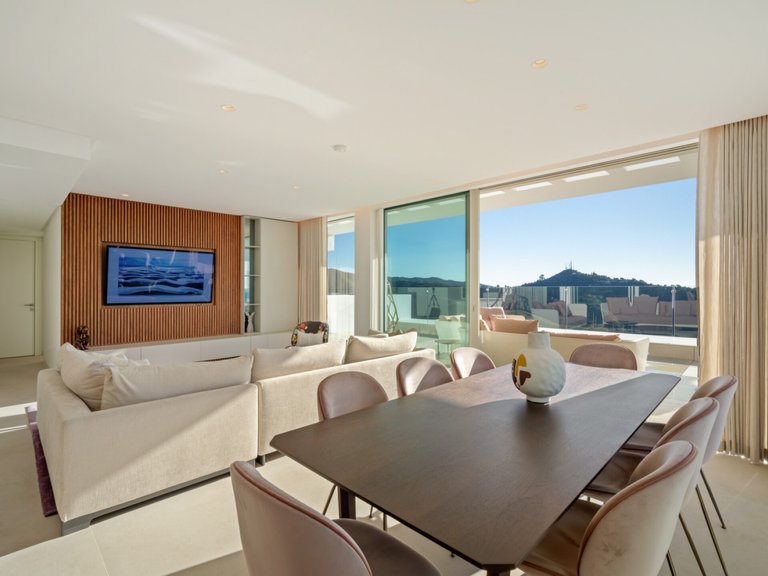 Apartment for Sale  in Marbella, Malaga 7