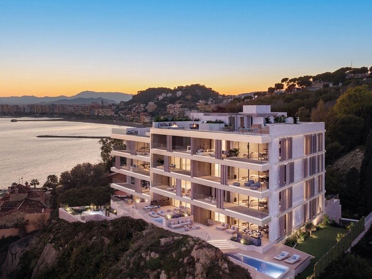 Apartment for Sale  in Malaga, Malaga 3