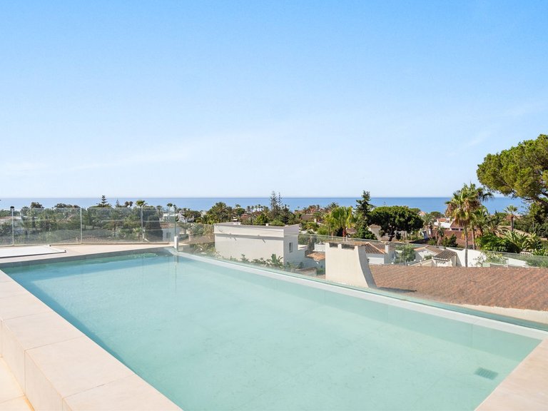 Apartment for Sale  in Marbella, Malaga 22