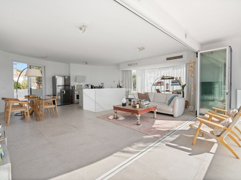 Apartment for Sale  in Marbella, Malaga 9