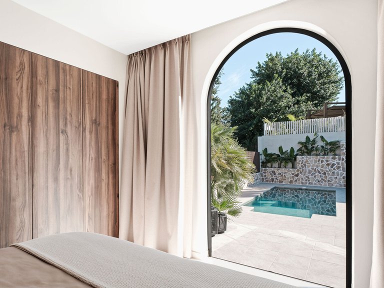 Apartment for Sale  in Marbella, Malaga 24