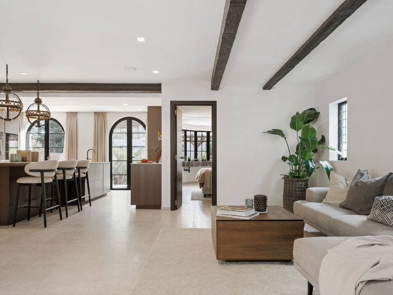 Apartment for Sale  in Marbella, Malaga 8