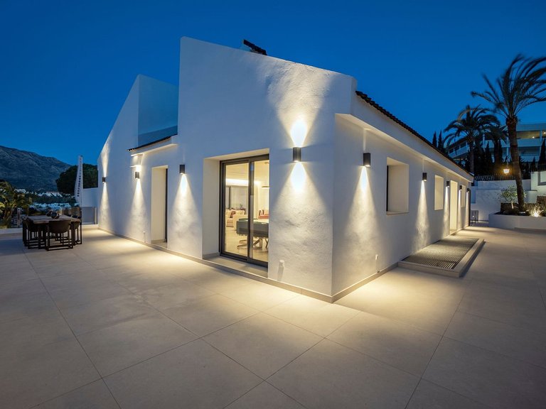 Apartment for Sale  in Marbella, Malaga 29