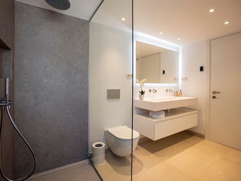 Apartment for Sale  in Marbella, Malaga 20