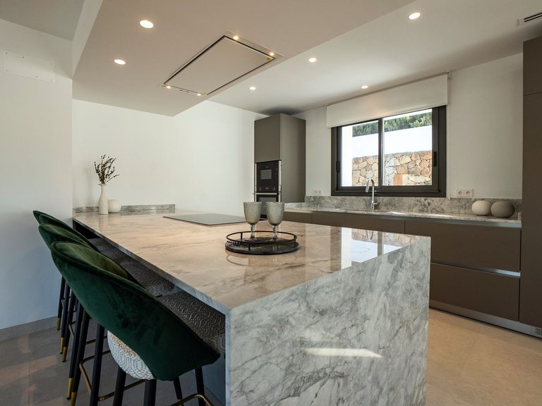 Apartment for Sale  in Marbella, Malaga 8