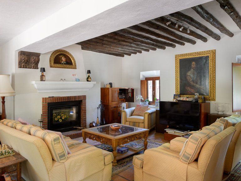 Apartment for Sale  in Estepona, Malaga 9