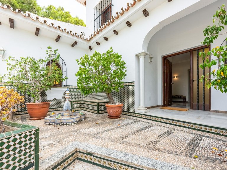 Apartment for Sale  in San Pedro De Alcantara, Malaga 39