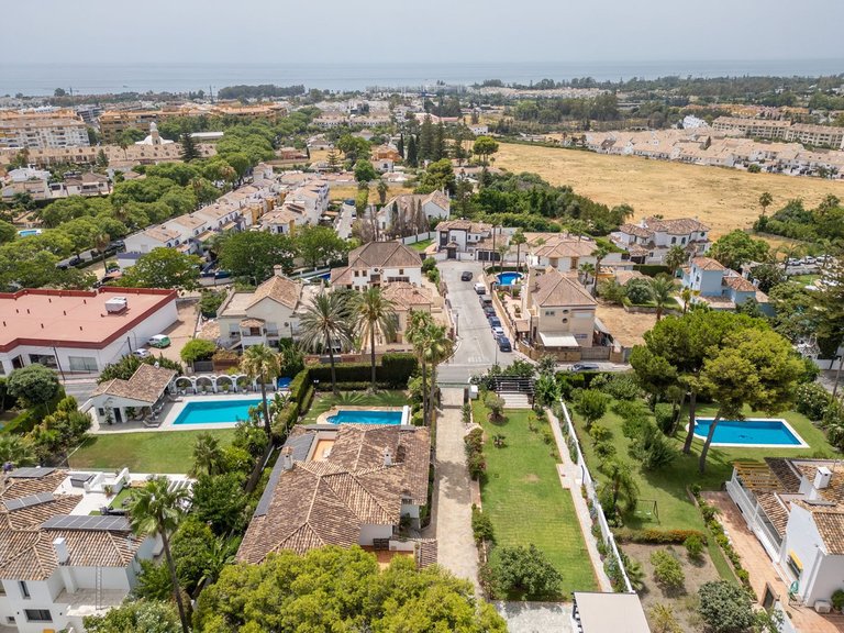 Apartment for Sale  in San Pedro De Alcantara, Malaga 42