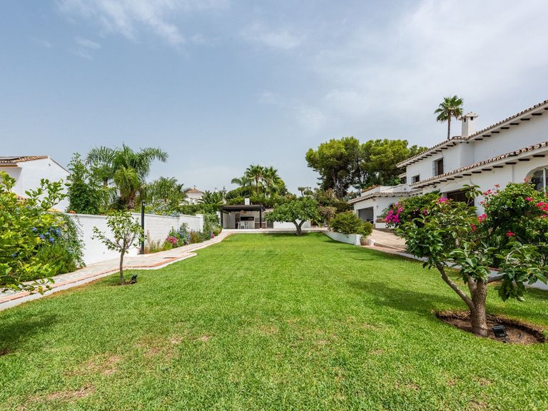Apartment for Sale  in San Pedro De Alcantara, Malaga 7