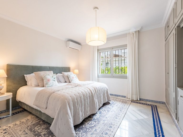 Apartment for Sale  in San Pedro De Alcantara, Malaga 34