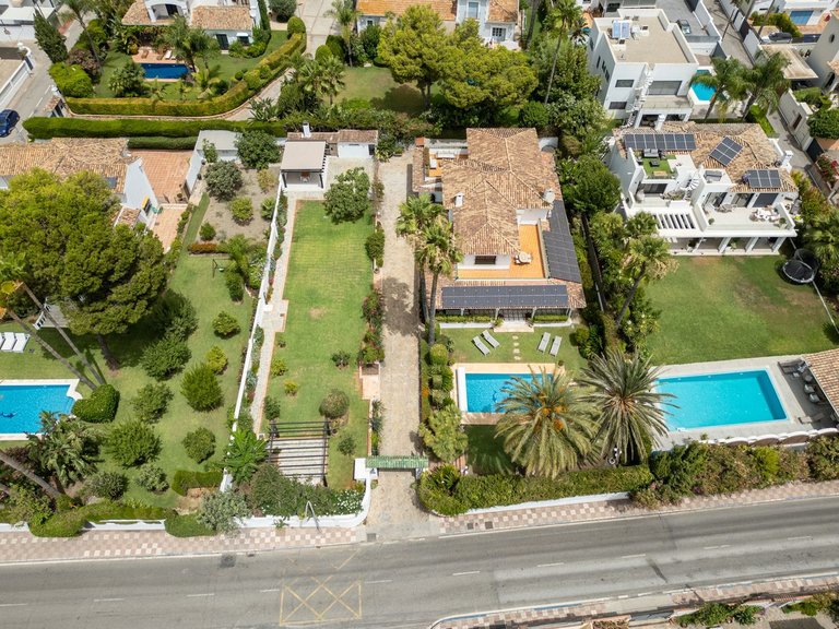 Apartment for Sale  in San Pedro De Alcantara, Malaga 2