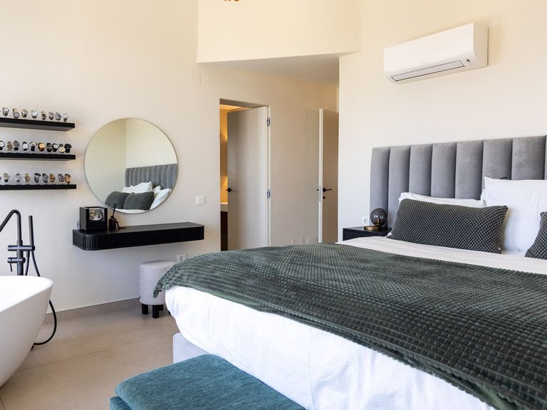 Apartment for Sale  in Marbella, Malaga 18