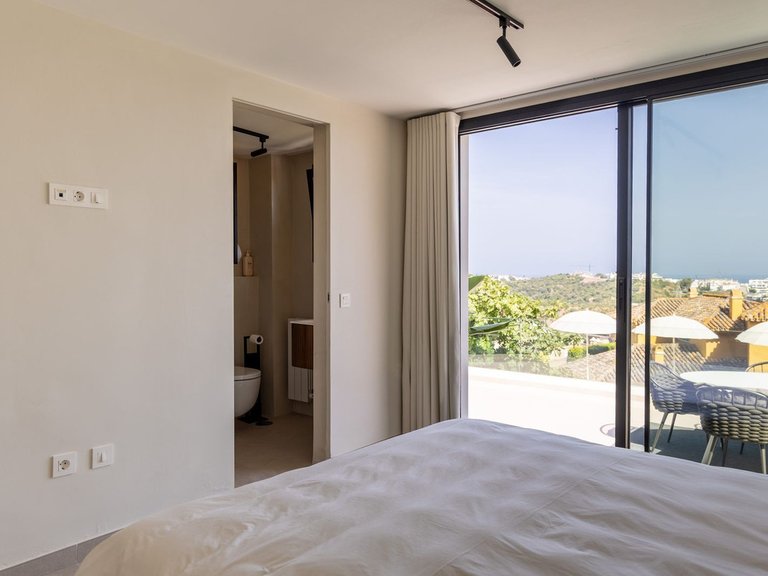 Apartment for Sale  in Marbella, Malaga 23