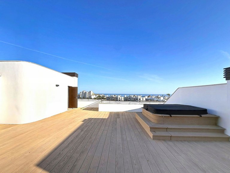 Apartment for Sale  in Estepona, Malaga 2