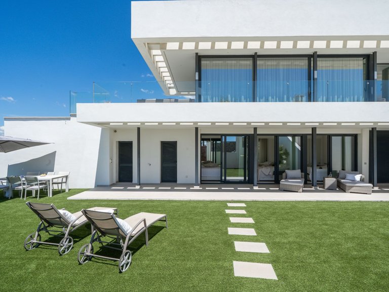 Apartment for Sale  in Estepona, Malaga 46