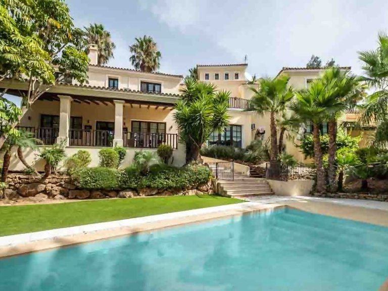 Apartment for Sale  in Sotogrande, Cadiz 1