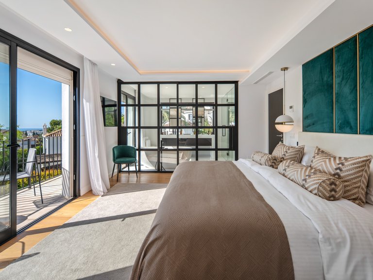 Apartment for Sale  in Marbella, Malaga 13