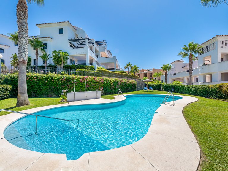 Apartment for Sale  in Casares, Malaga 1