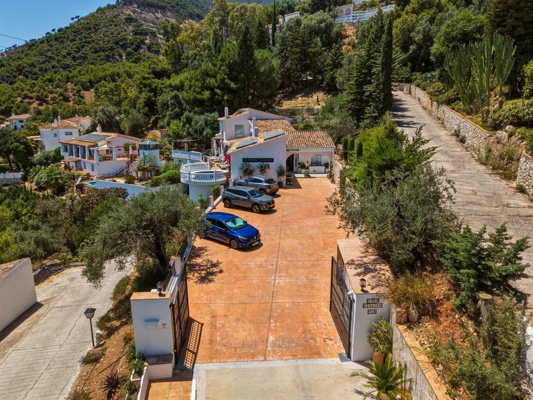 Apartment for Sale  in Mijas, Malaga 35