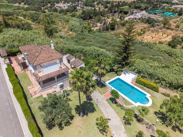 Apartment for Sale  in Estepona, Malaga 50