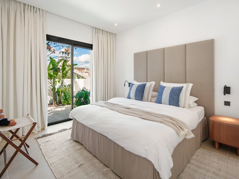 Apartment for Sale  in Benahavis, Malaga 24