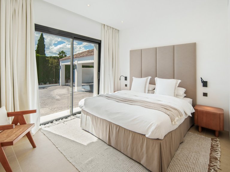 Apartment for Sale  in Benahavis, Malaga 26