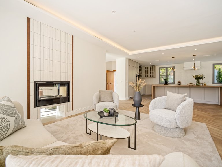 Apartment for Sale  in Benahavis, Malaga 8