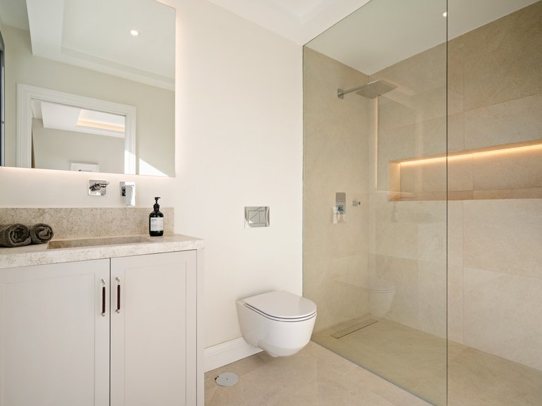 Apartment for Sale  in Benahavis, Malaga 27