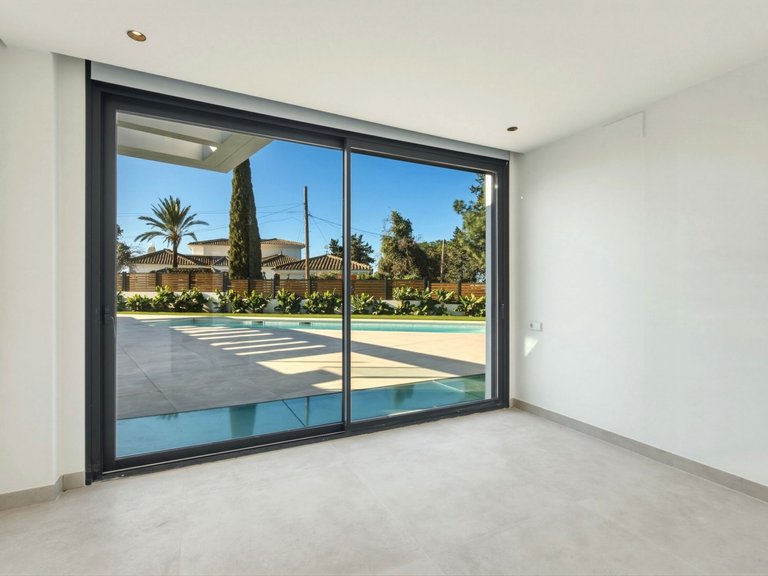 Apartment for Sale  in Mijas Costa, Malaga 16