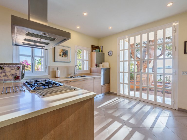 Apartment for Sale  in Malaga, Malaga 12