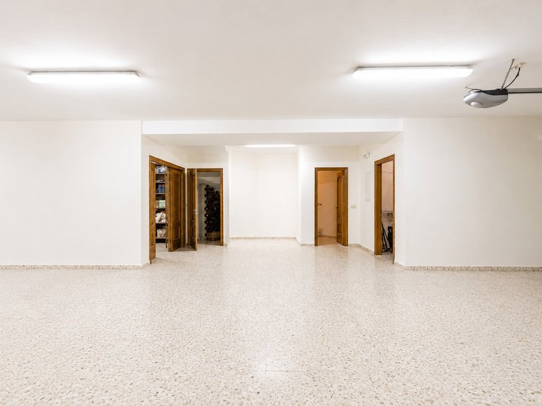 Apartment for Sale  in Benahavis, Malaga 32