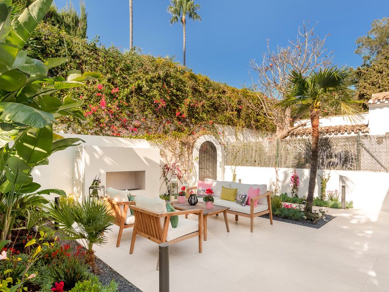 Apartment for Sale  in Marbella, Malaga 11