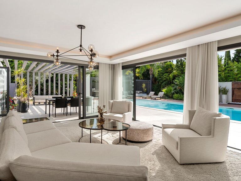 Apartment for Sale  in Marbella, Malaga 8