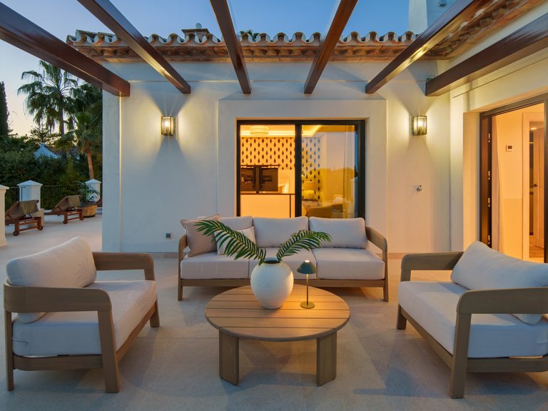 Apartment for Sale  in Marbella, Malaga 45