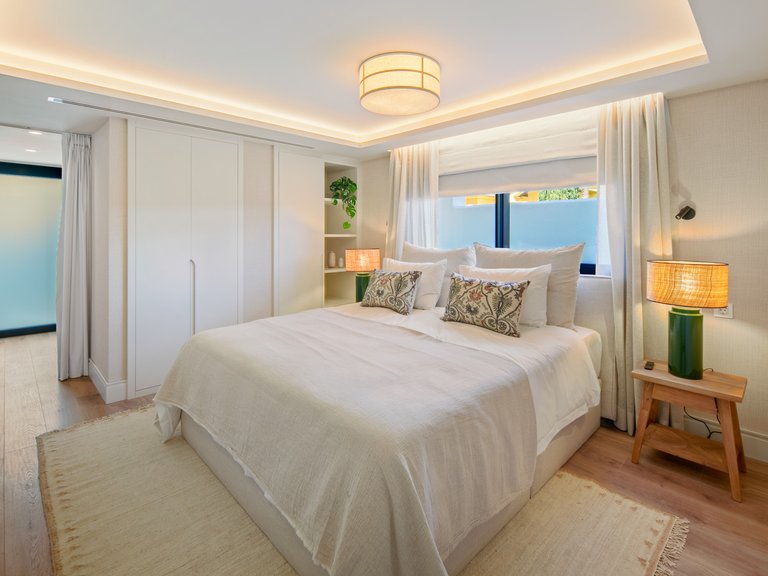 Apartment for Sale  in Marbella, Malaga 25