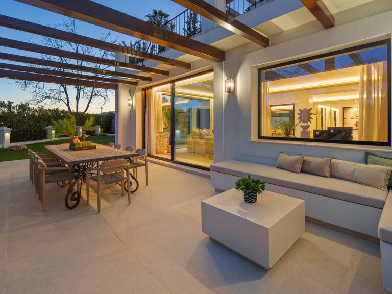 Apartment for Sale  in Marbella, Malaga 44