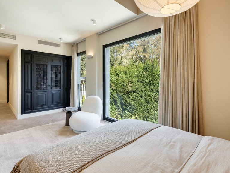 Apartment for Sale  in Marbella, Malaga 23