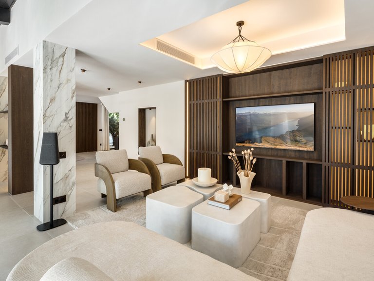 Apartment for Sale  in Marbella, Malaga 7
