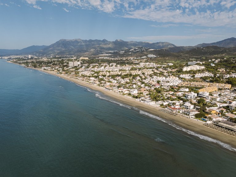 Apartment for Sale  in Marbella, Malaga 27