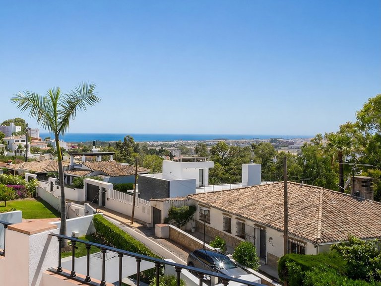 Apartment for Sale  in Marbella, Malaga 4