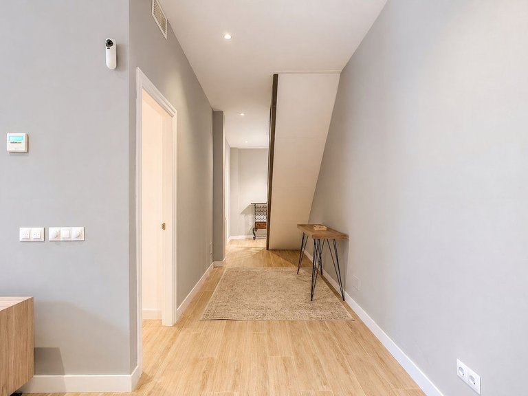 Apartment for Sale  in Marbella, Malaga 27