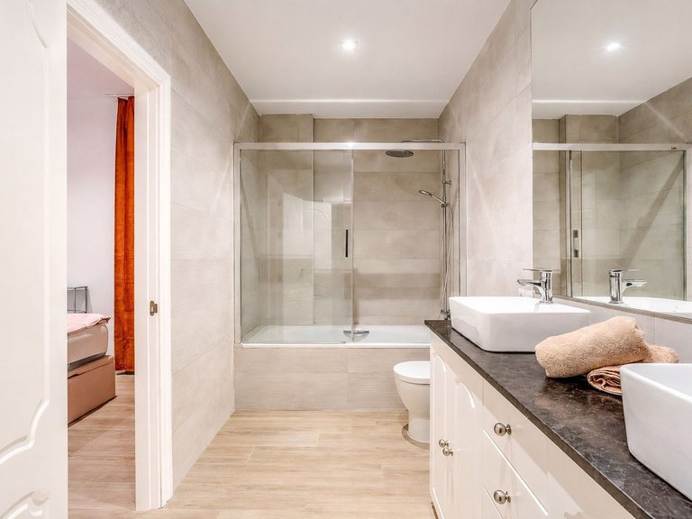 Apartment for Sale  in Marbella, Malaga 31