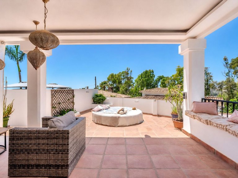 Apartment for Sale  in Marbella, Malaga 5