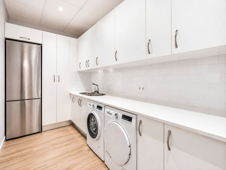 Apartment for Sale  in Marbella, Malaga 32