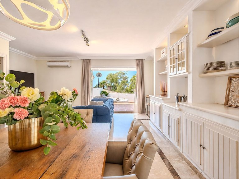 Apartment for Sale  in Marbella, Malaga 17