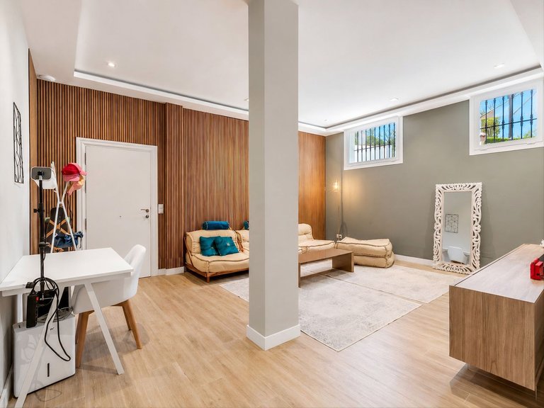 Apartment for Sale  in Marbella, Malaga 26