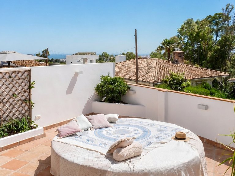 Apartment for Sale  in Marbella, Malaga 8